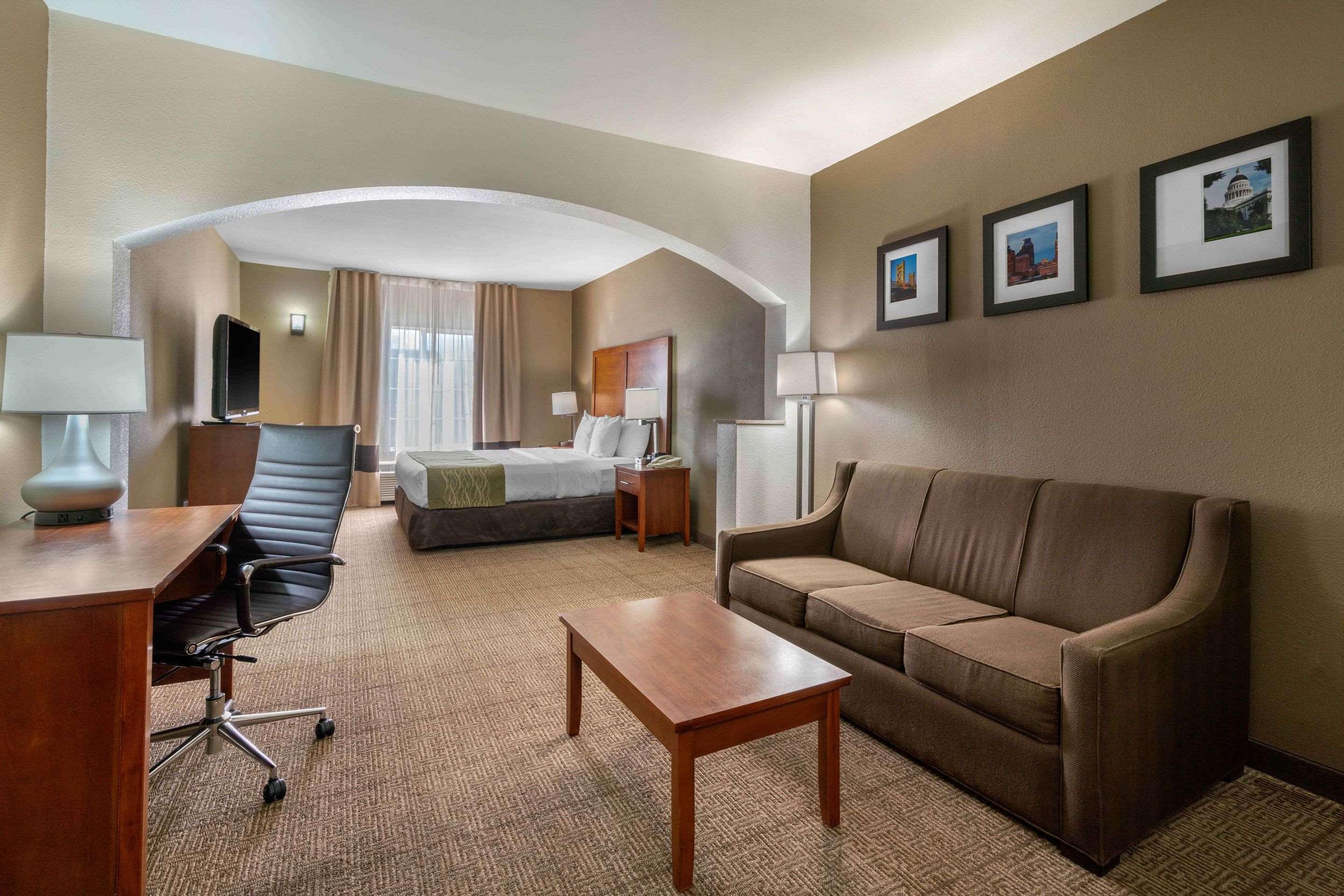 Comfort & - Area 3*
