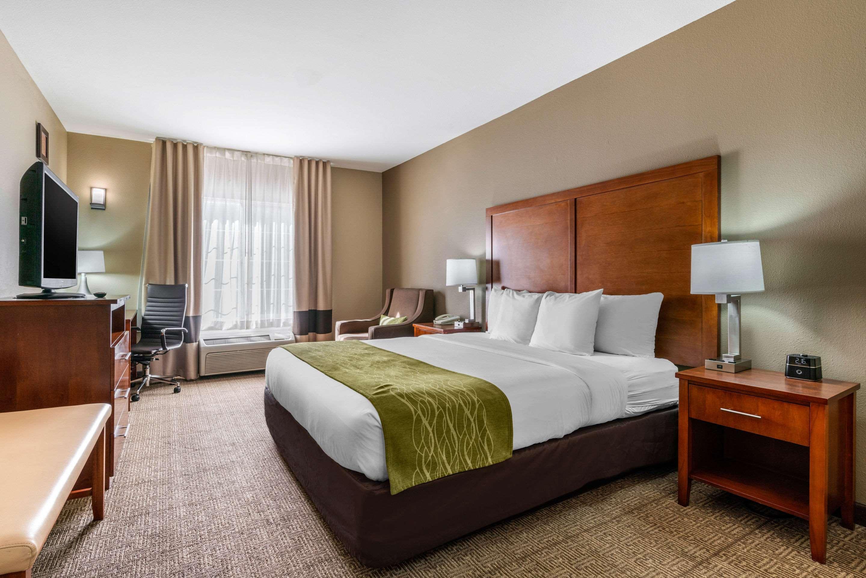 Comfort & - Area Sacramento
