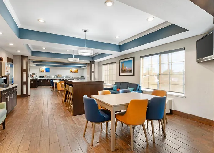 Comfort Inn & Suites Sacramento - University Area