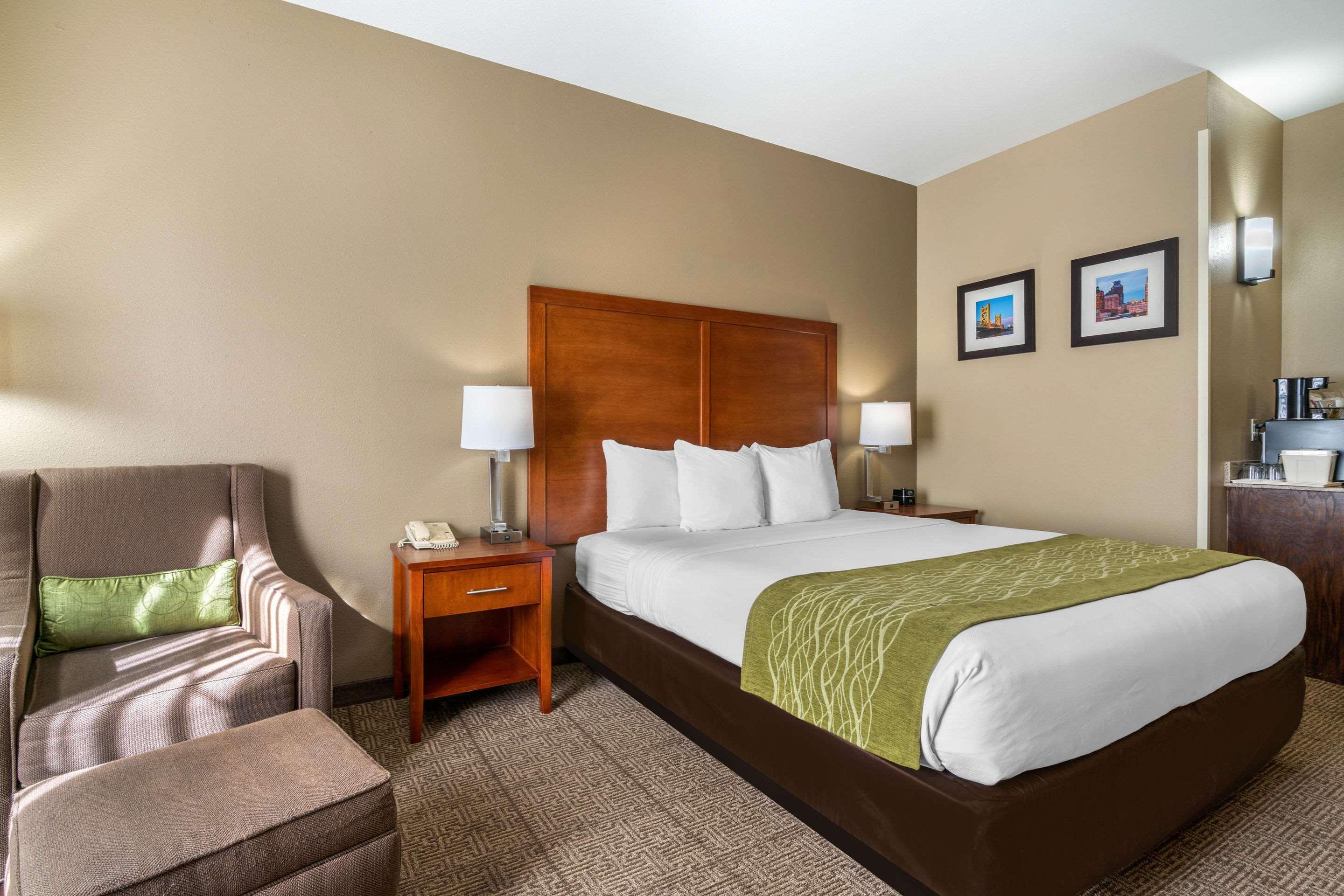 Comfort & - Area Hotel Sacramento