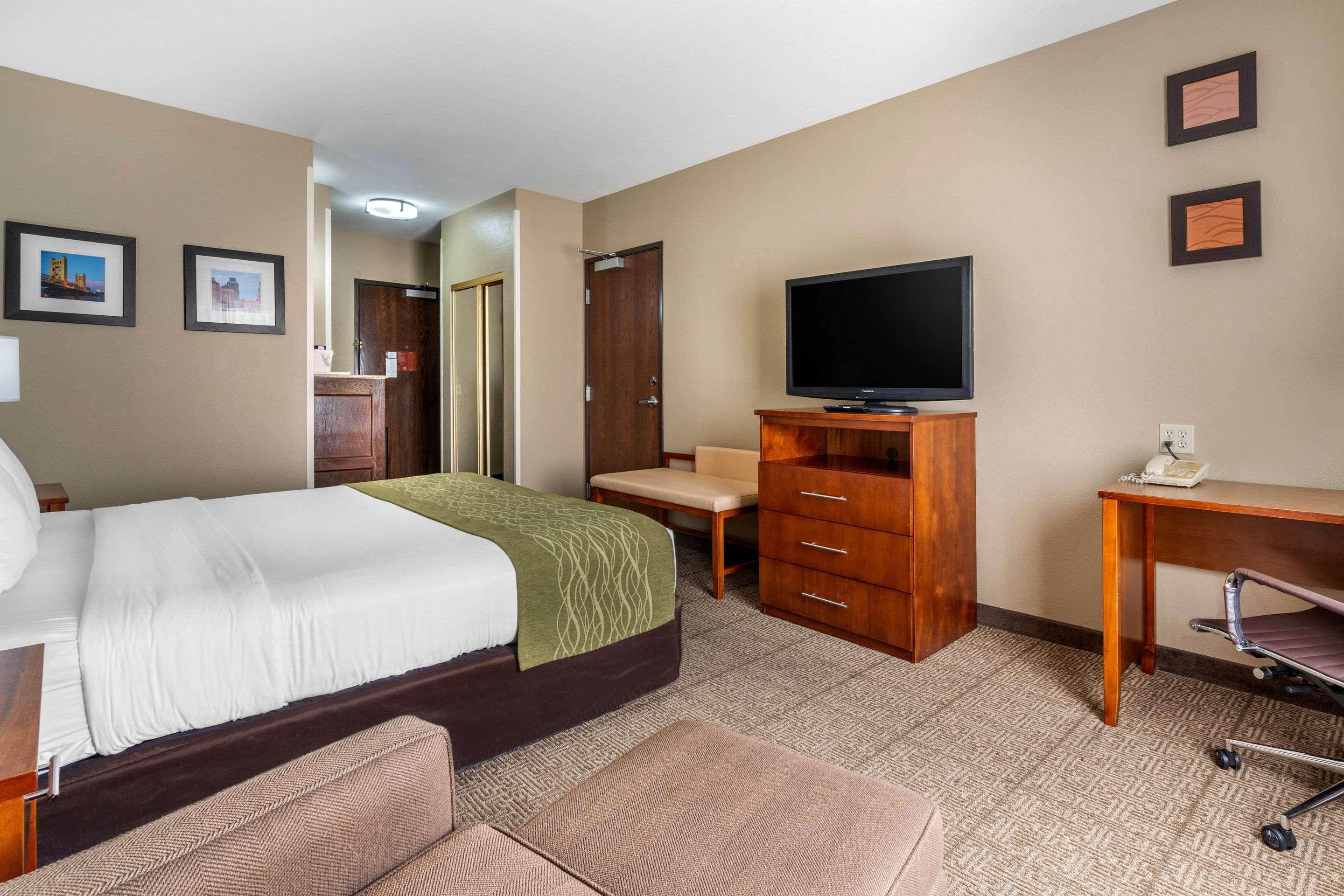Comfort & - Area Hotel