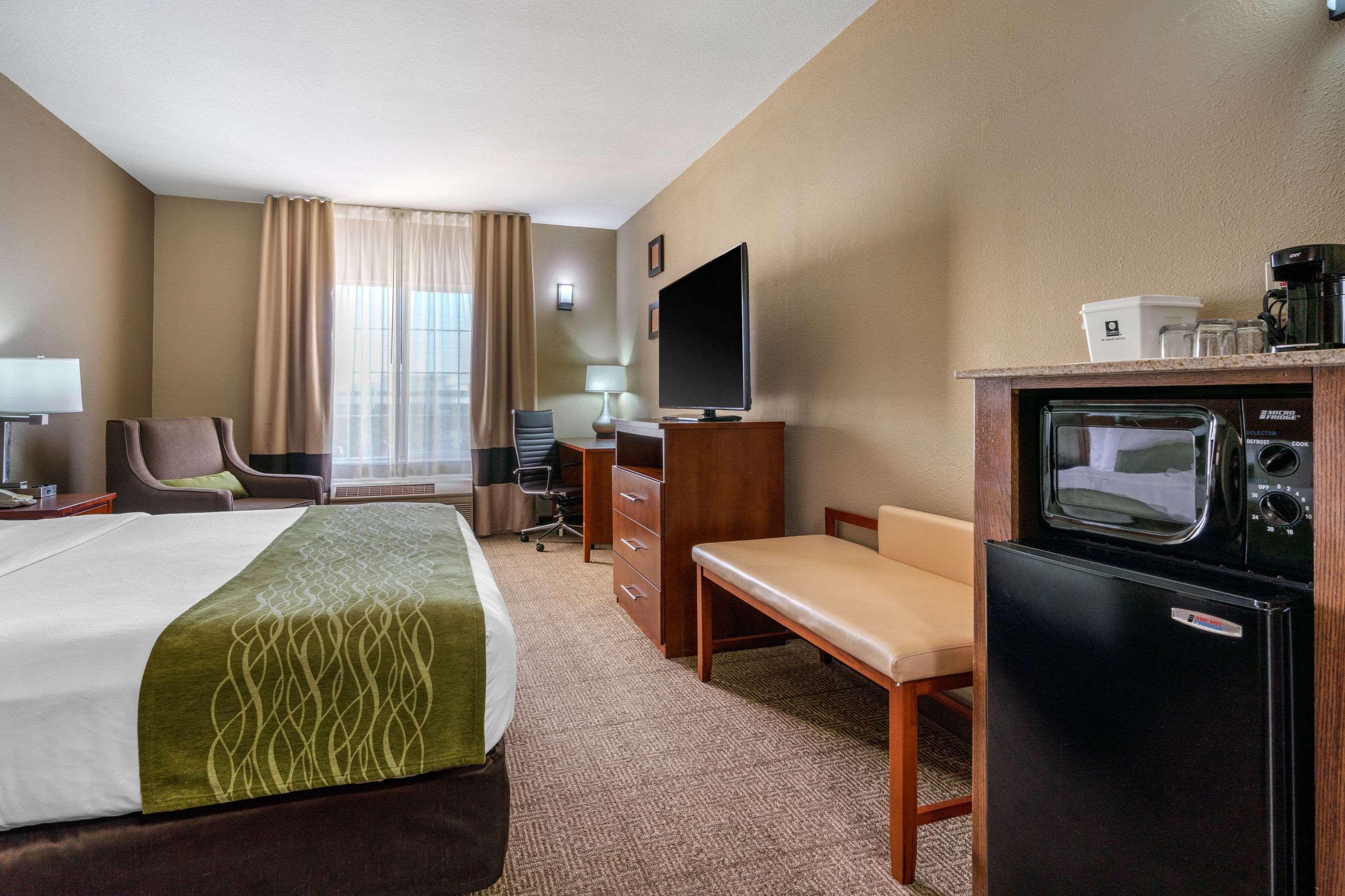 Hotel Comfort & - Area