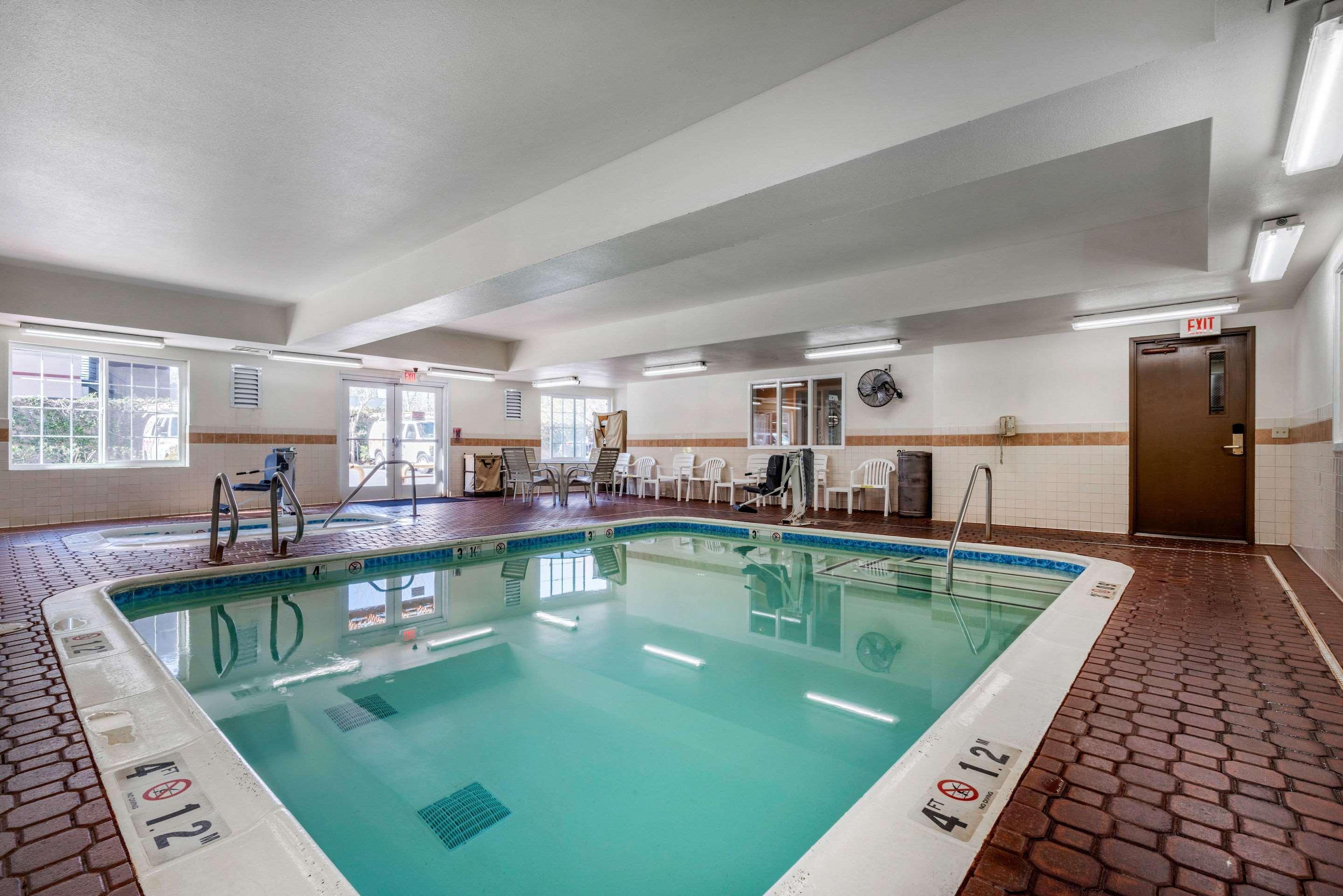 Hotel Comfort & - Area
