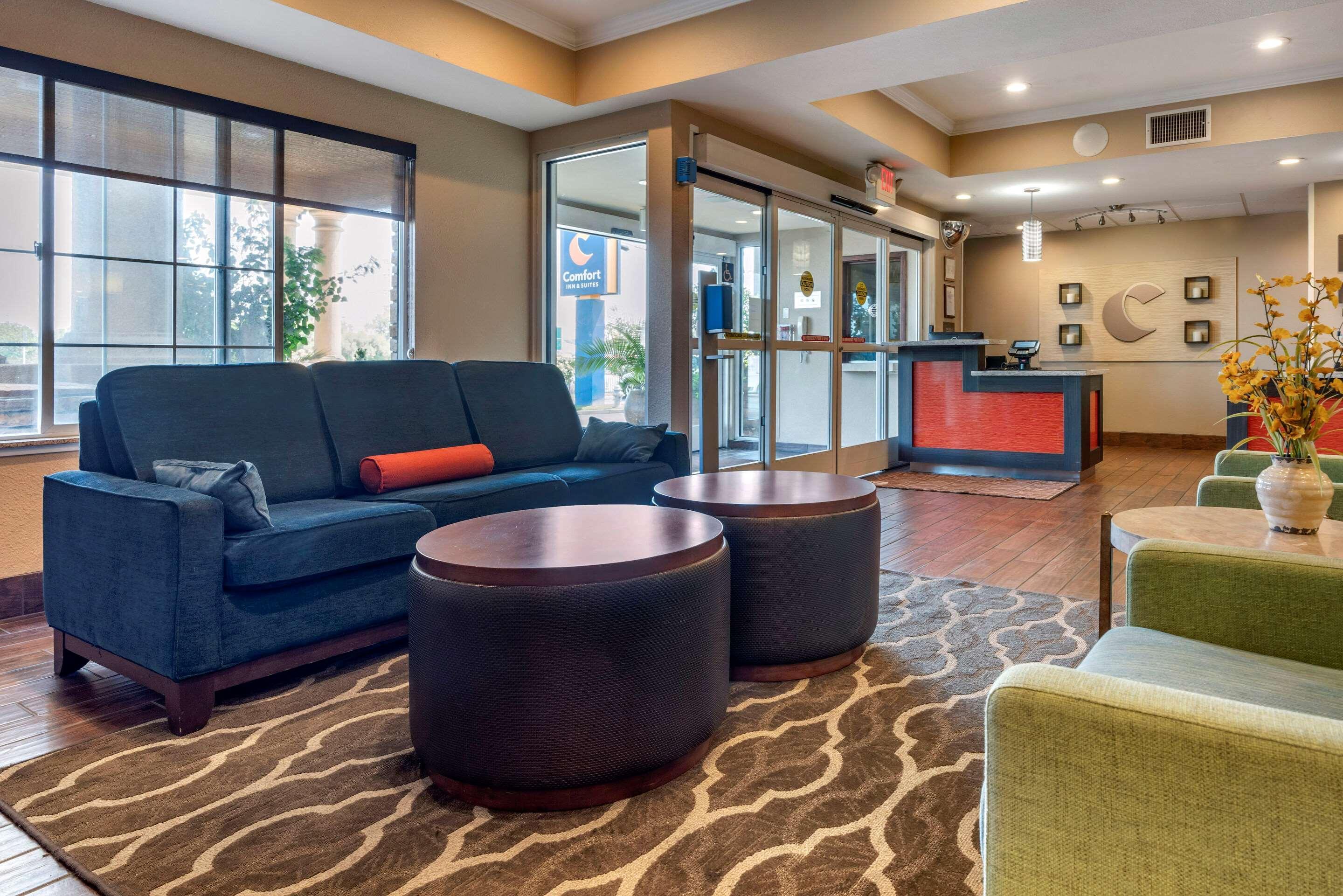 Comfort & - Area Hotel Sacramento