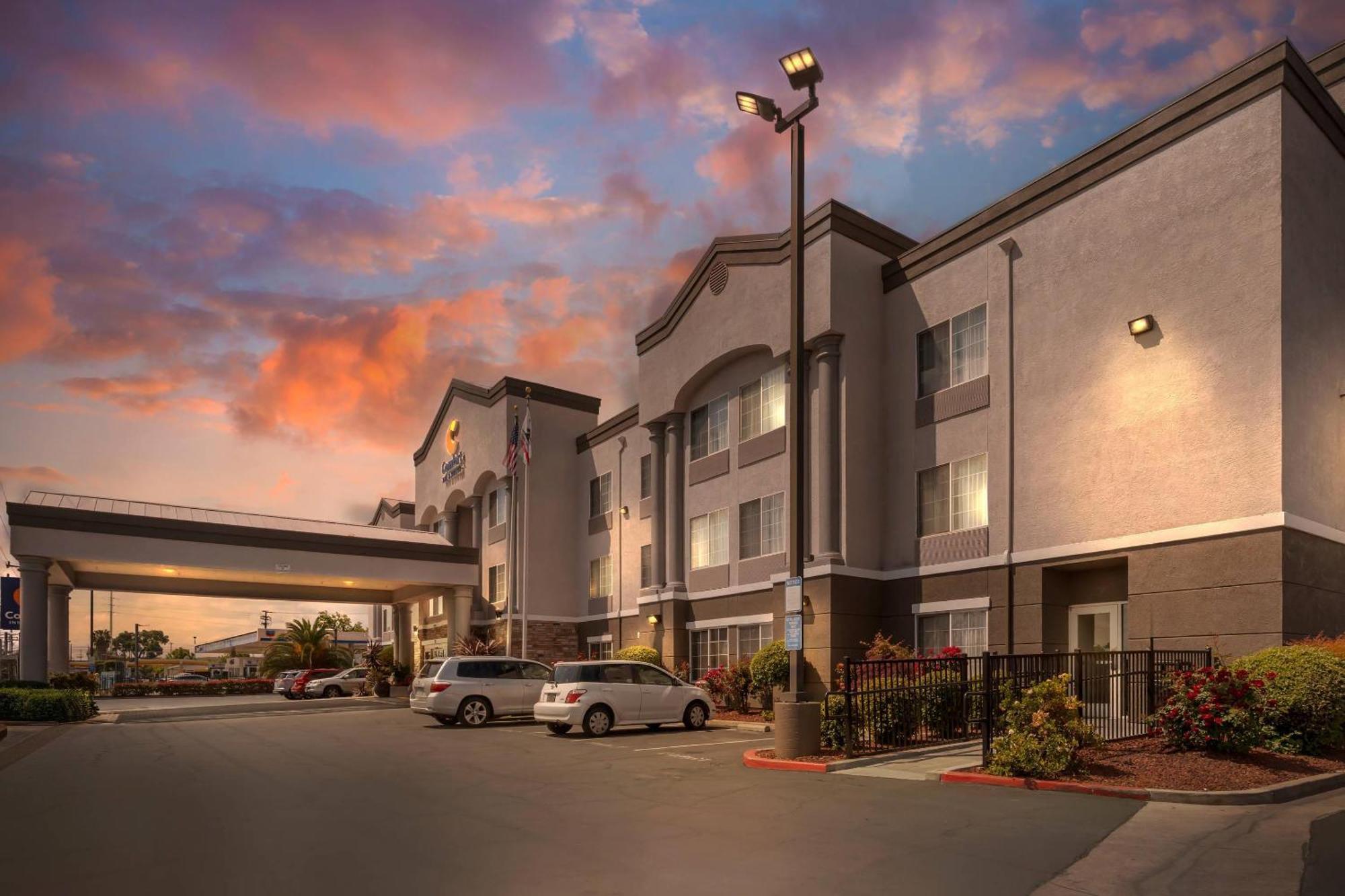 Comfort & - Area Hotel Sacramento