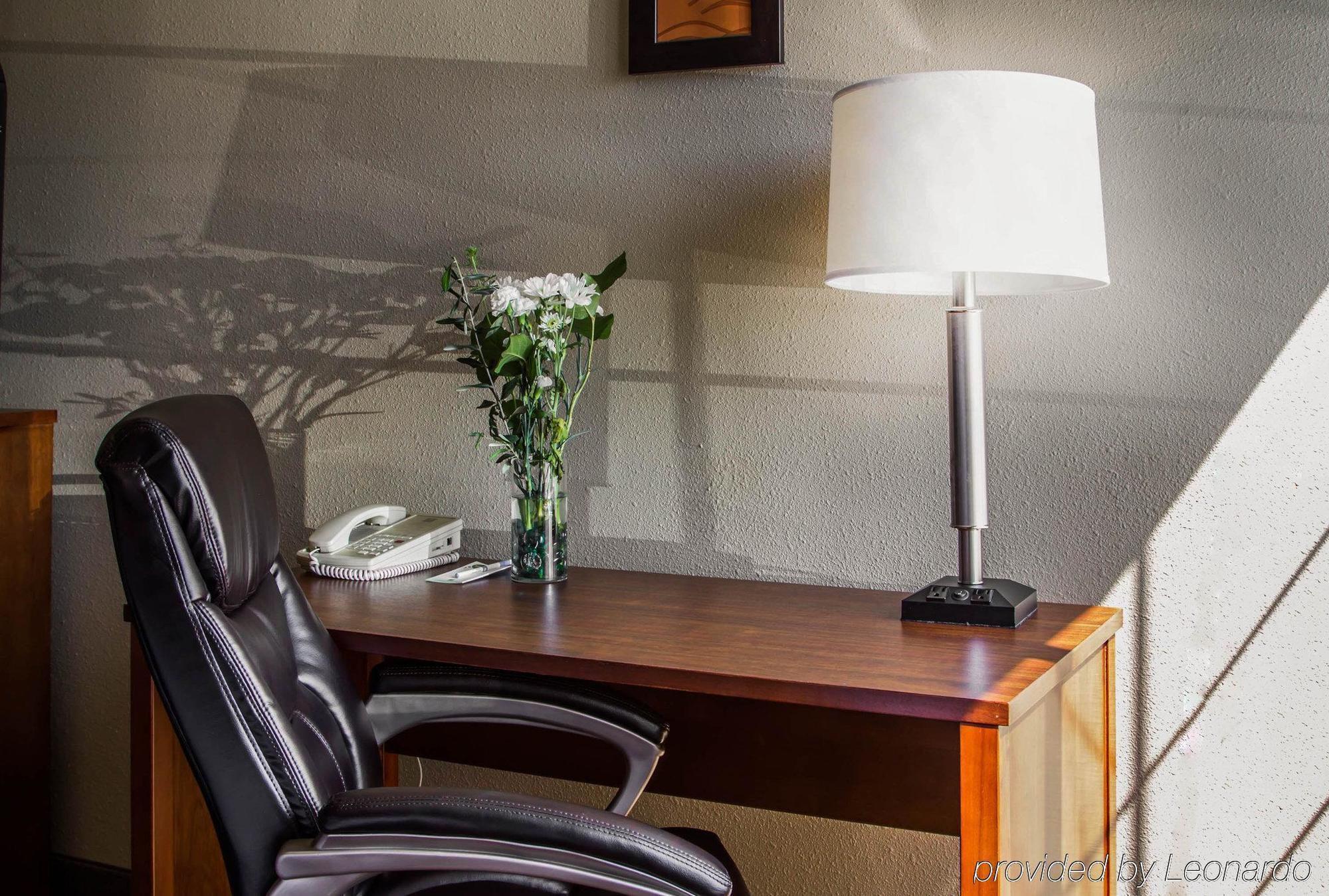 Comfort & - Area Hotel 3*