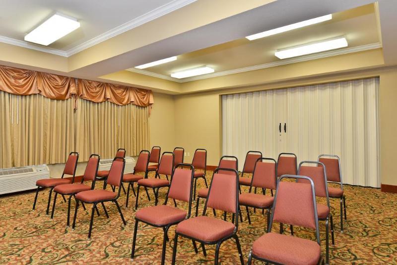 Hotel Comfort & - Area 3*